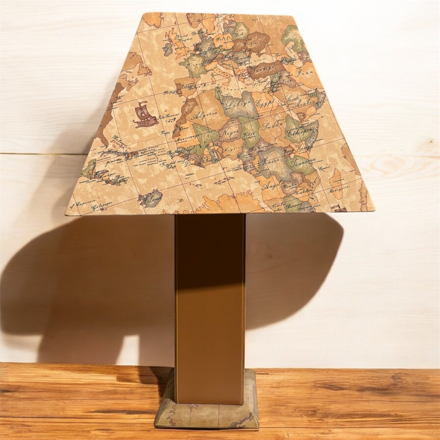 ALVIERO MARTINI Lampada da Tavolo Quadrata 65x30cm